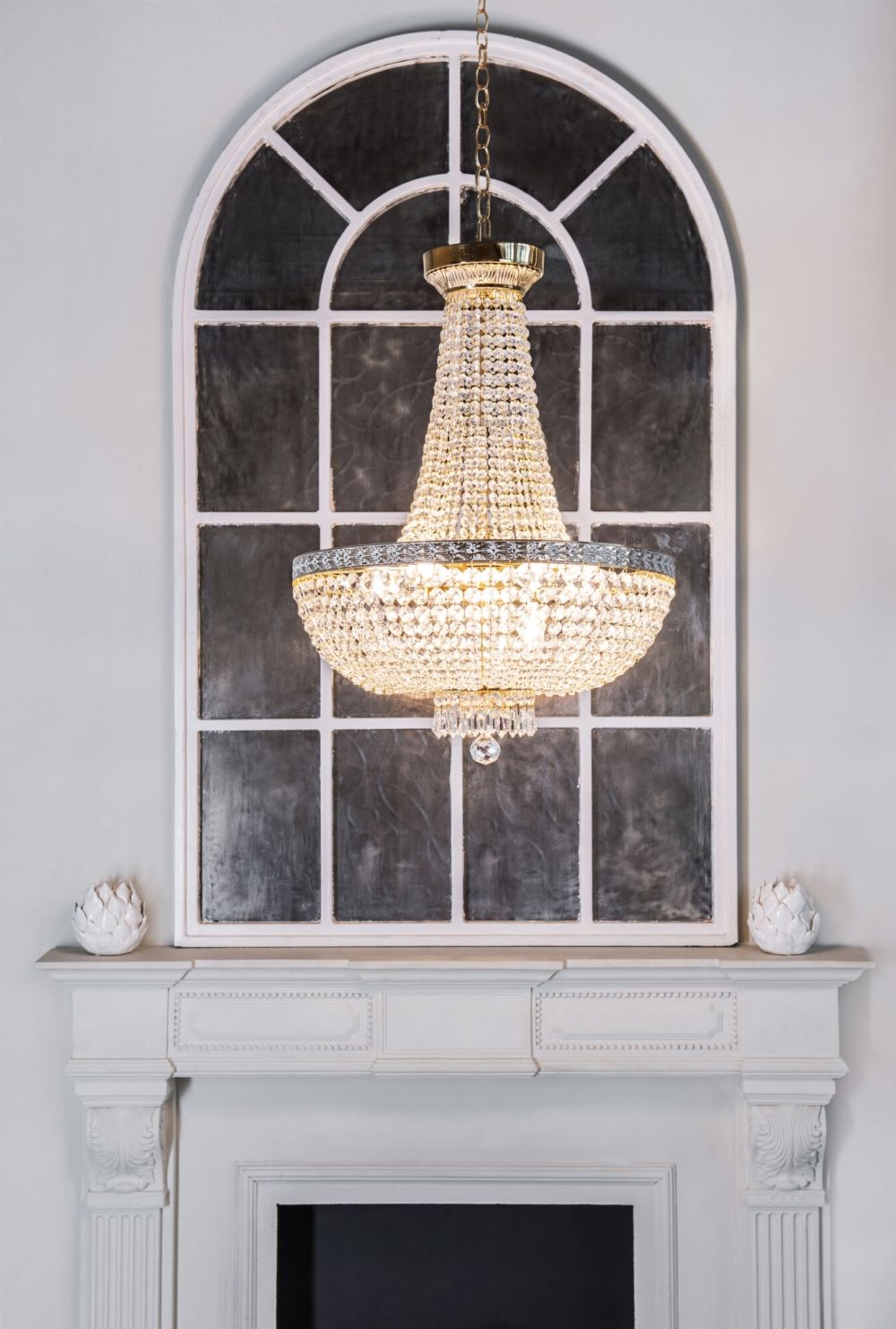 Candelabru din Metal Auriu cu 8 becuri E14 60W D50xH174cm Bella