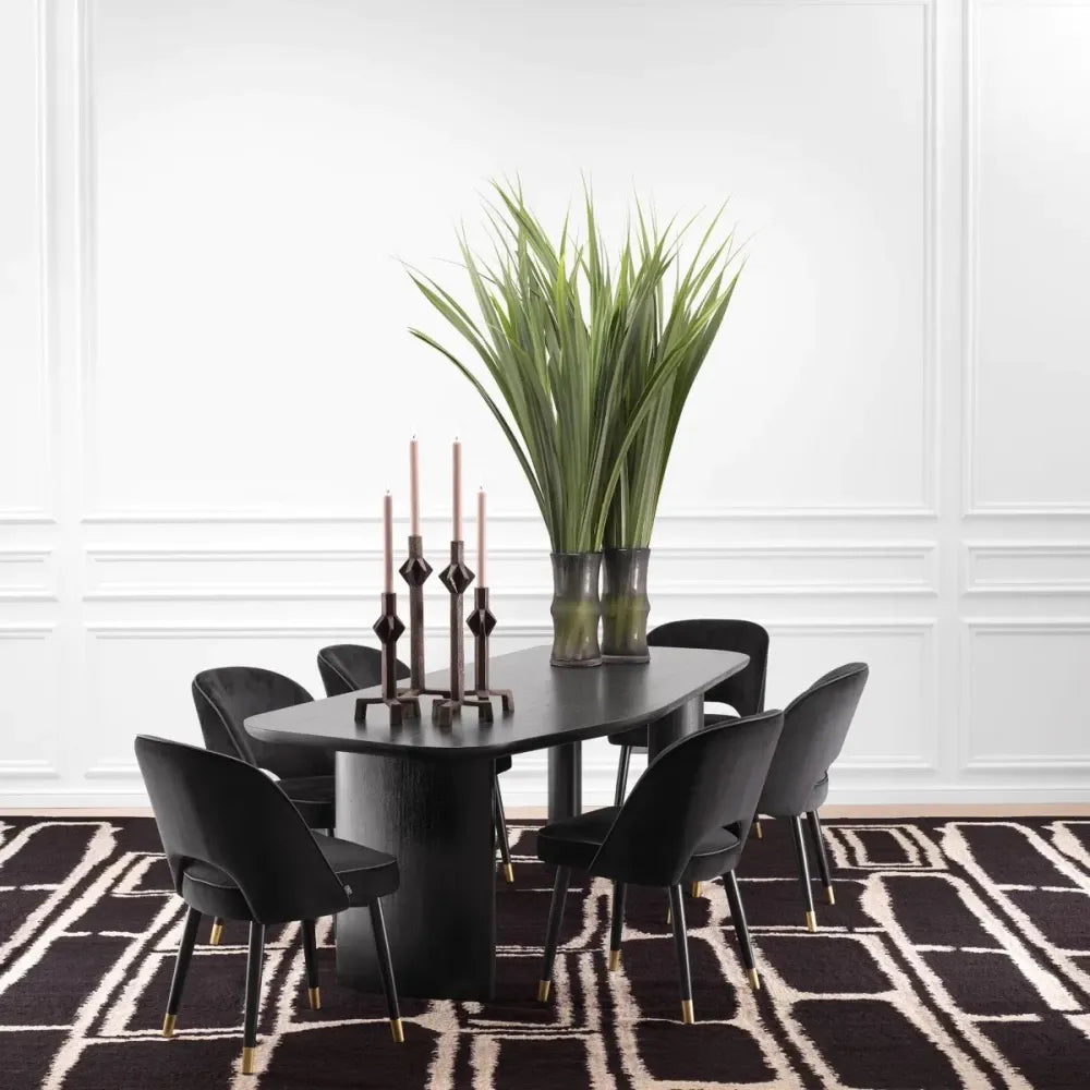 Set 2 scaune tapitat cu Catifea Negru cu picioare din Metal Negru/Auriu H84xL53xA56cm Cliff Eichholtz