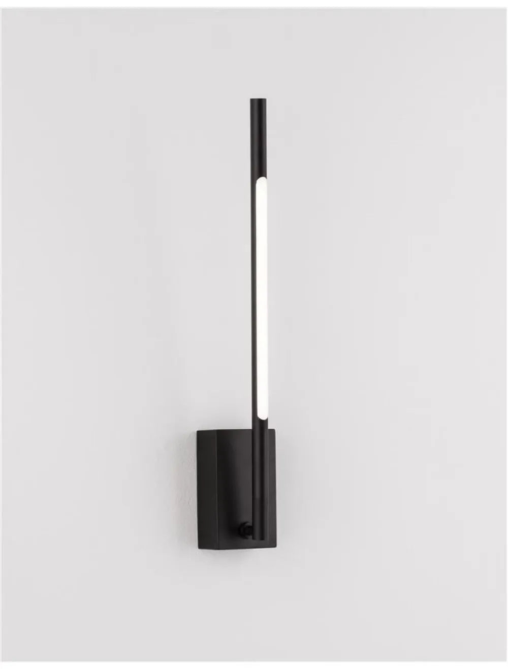 Aplica de perete structura din Metal Negru si abajur din Acrilic Alb H37xL6cm IP20 6W 426lm 3000k RACCIO