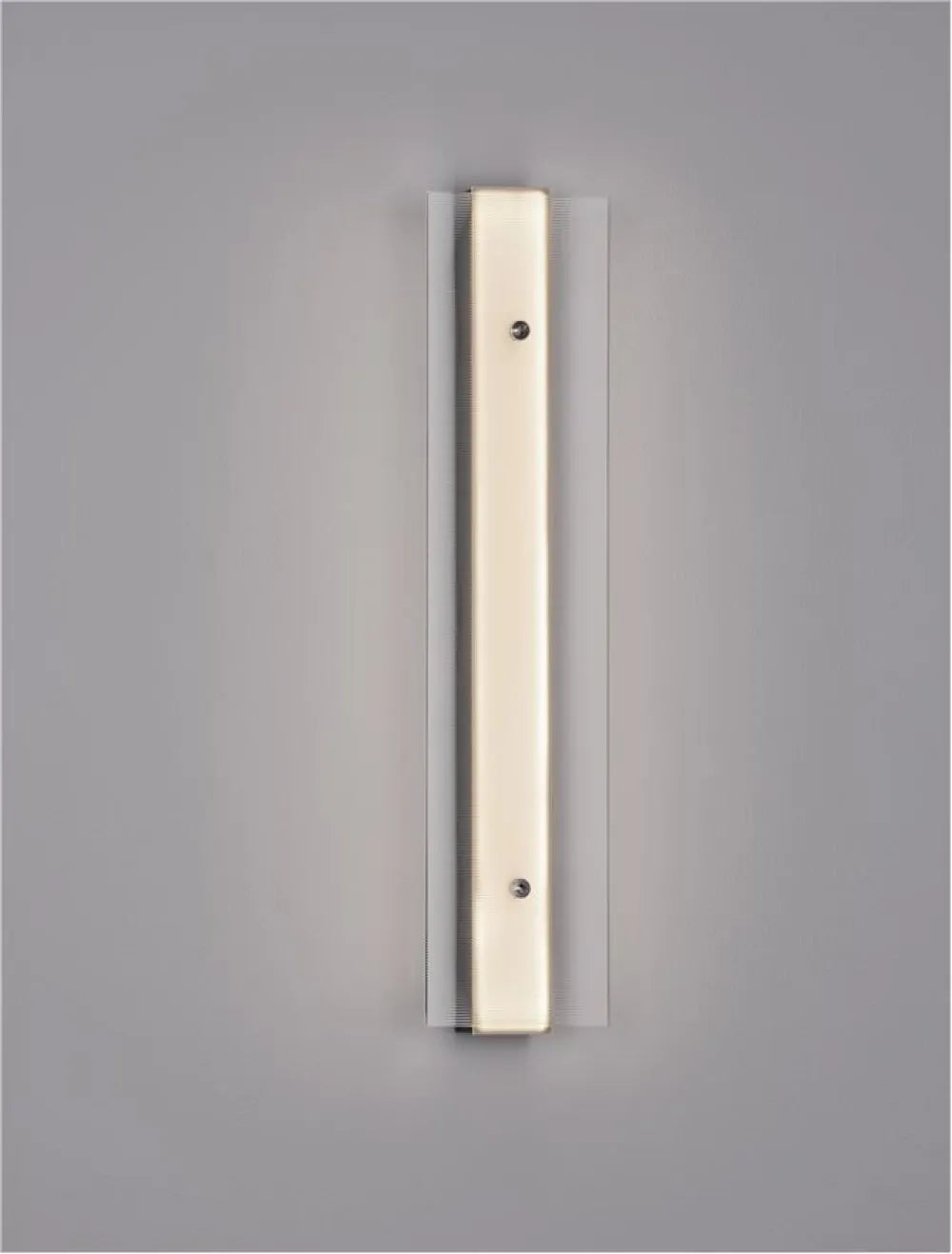 Aplica de perete structura din Aluminiu Argintiu si abajur din Sticla Transparent H69xL12cm IP20 15W 1187lm 3000k PAULINE