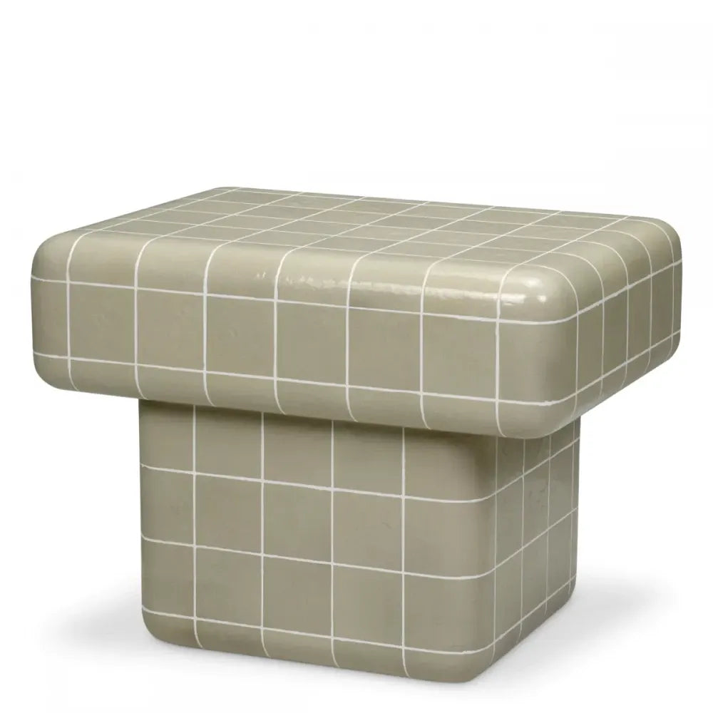Masuta laterala de exterior din Beton armat cu fibra de sticla Gri H45.5xL60cm Mateo Eichholtz