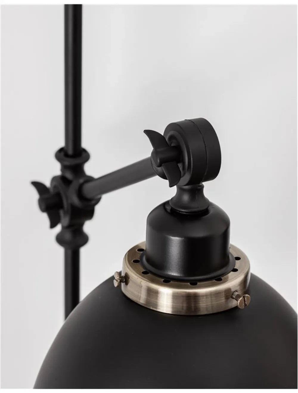 Aplica de perete structura din Metal Negru si abajur din Metal Negru H44xL16cm IP20 VIRGO