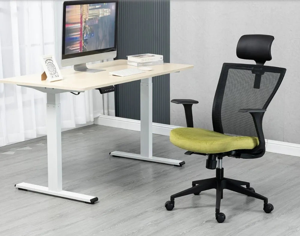 Scaun de birou cu inaltime reglabila tapitat cu Stofa/plasa Verde cu picioare din Plastic Negru H117-136xL62xA48cm Q-328H