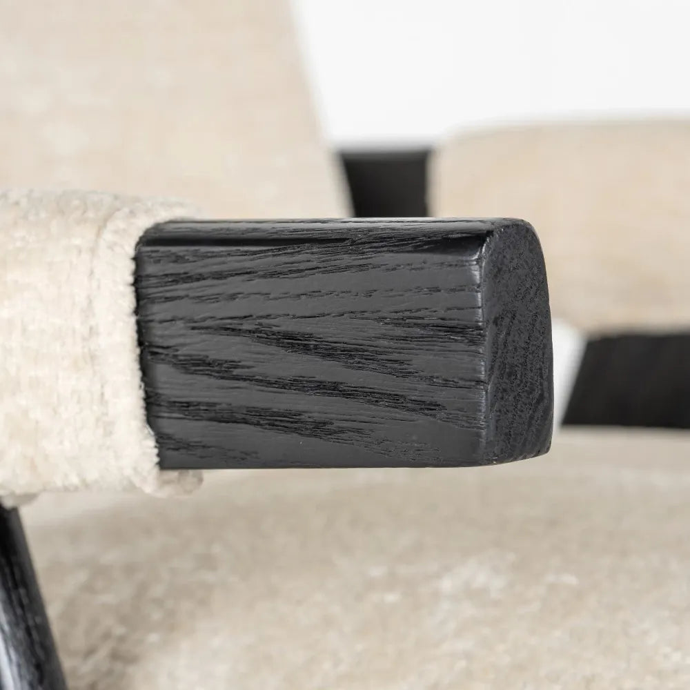 Scaun tapitat cu Chenille Alb cu picioare din Lemn de frasin Negru H84xL56xA61cm Cooper Richmond Interiors