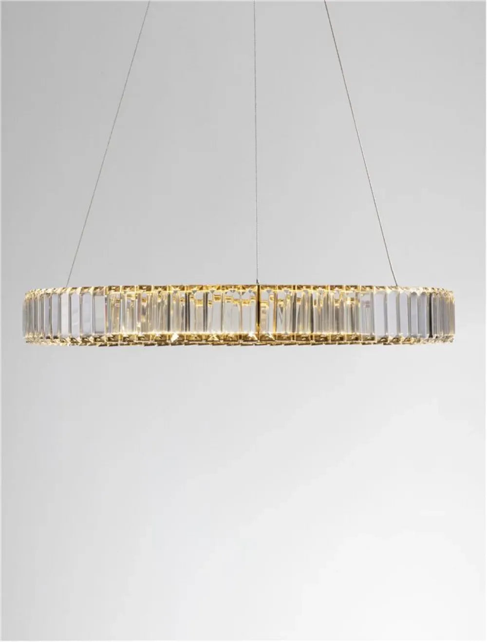 Lustra structura din Metal Auriu si abajur din Cristal Transparent H150xL60cm IP20 41W 4647lm 3500k AURELIA
