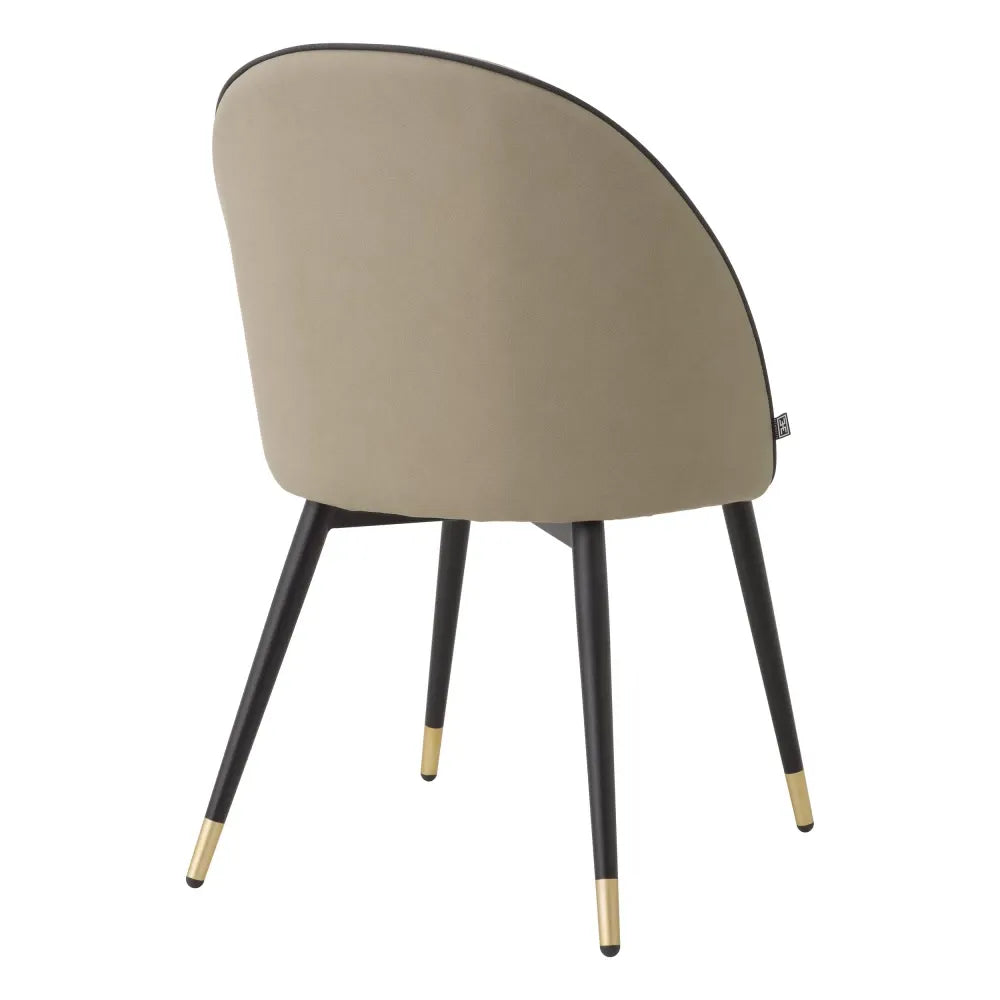 Set 2 scaune tapitat cu Piele artificiala Bej cu picioare din Metal Negru/Auriu H83xL55xA64cm Cooper Eichholtz