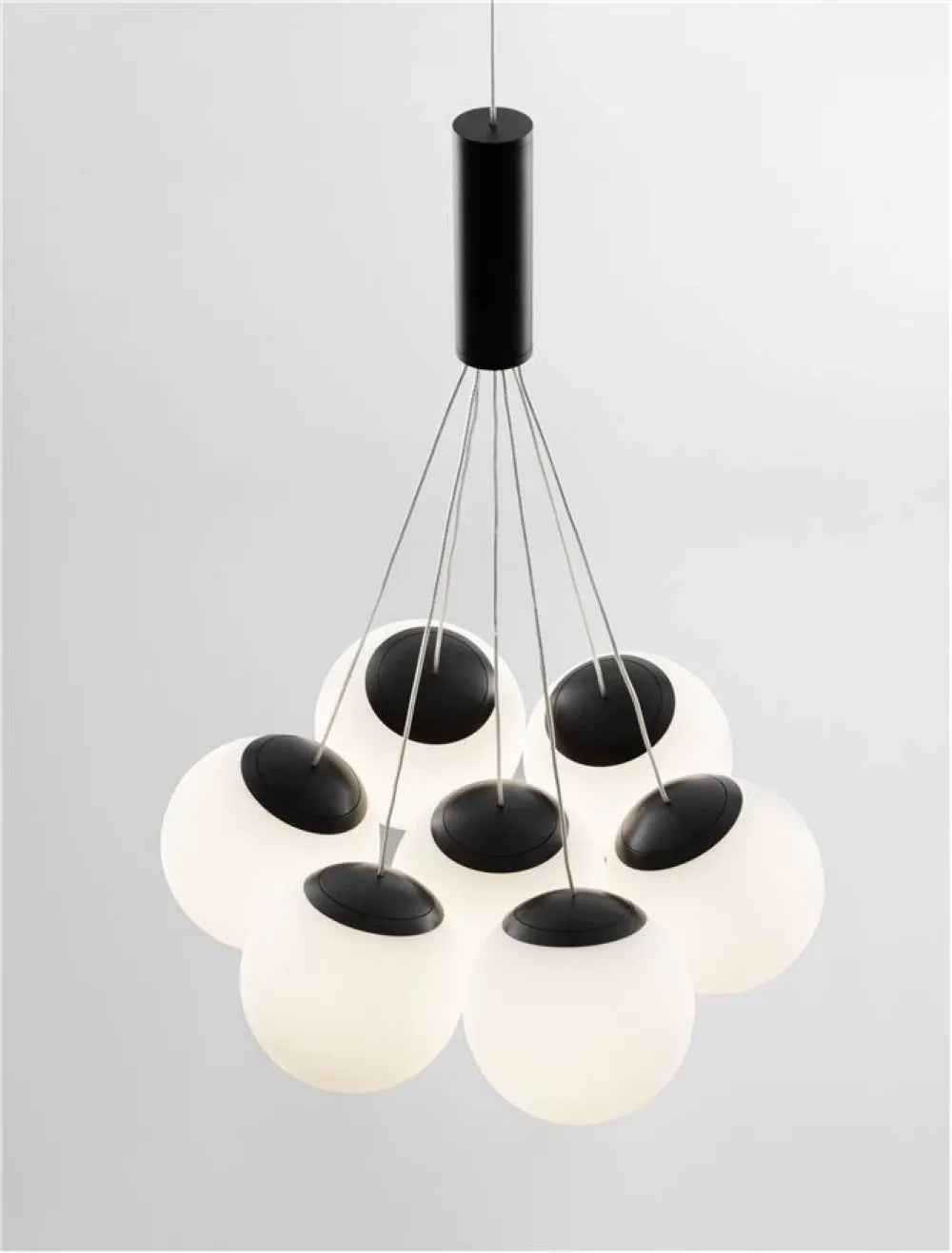Lustra structura din Aluminiu Negru si abajur din Sticla Alb H150xL36cm IP20 49W 2240lm 3000k NUVOLE