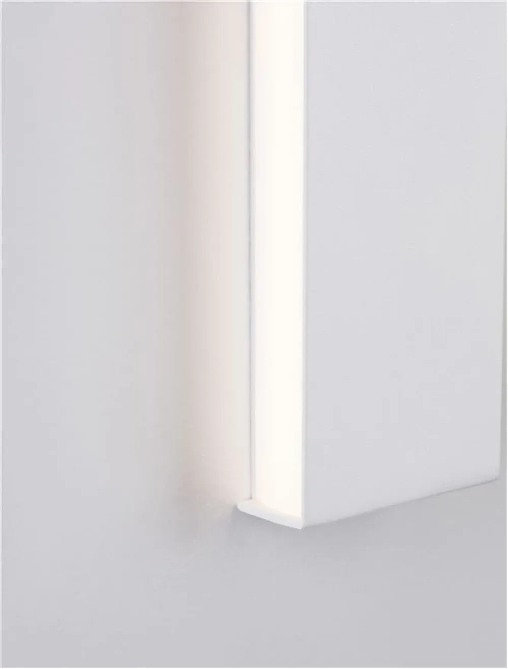 Aplica de perete din Aluminiu Alb H7.5xL60cm IP20 20W 1478lm 3000k SELINE