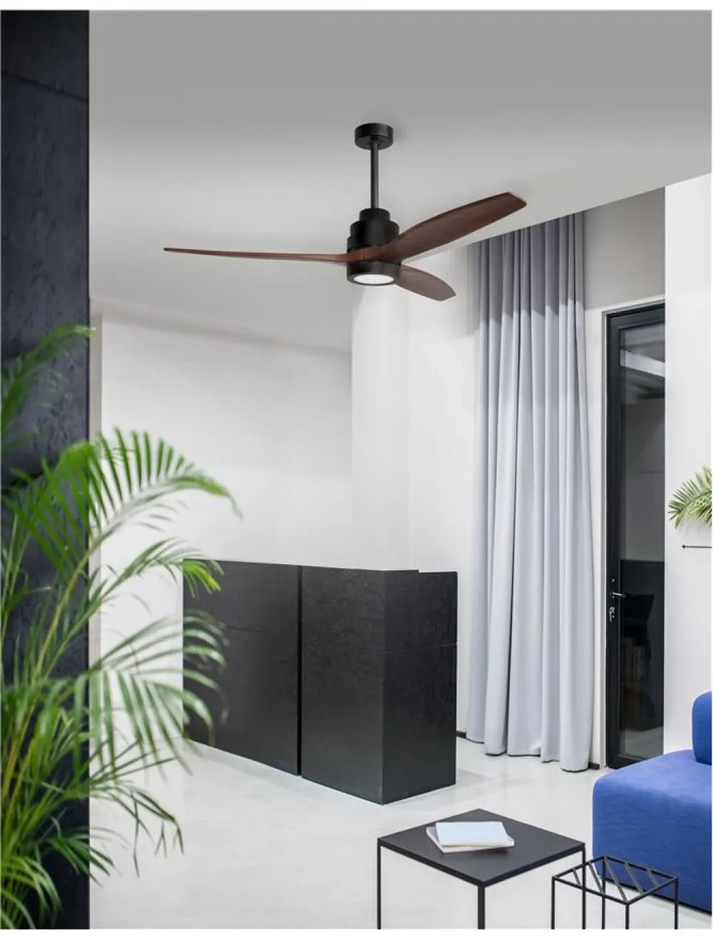Ventilator structura din Metal Negru si abajur din Sticla Alb H35-48xL132cm IP20 12W 800lm 3000k SABAL