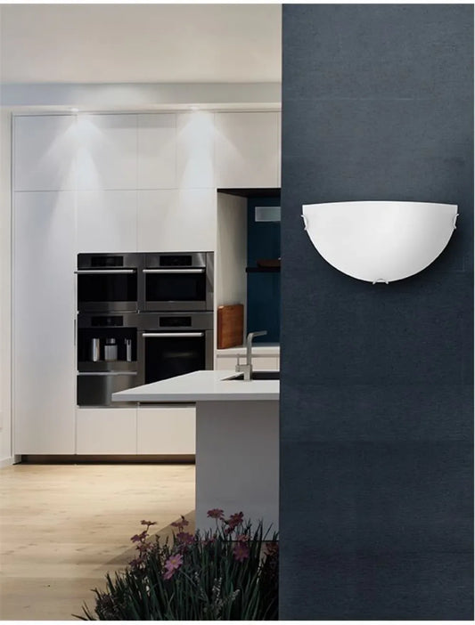 Aplica de perete structura din Metal Argintiu si abajur din Sticla Alb H16xL30cm IP20 ANCO