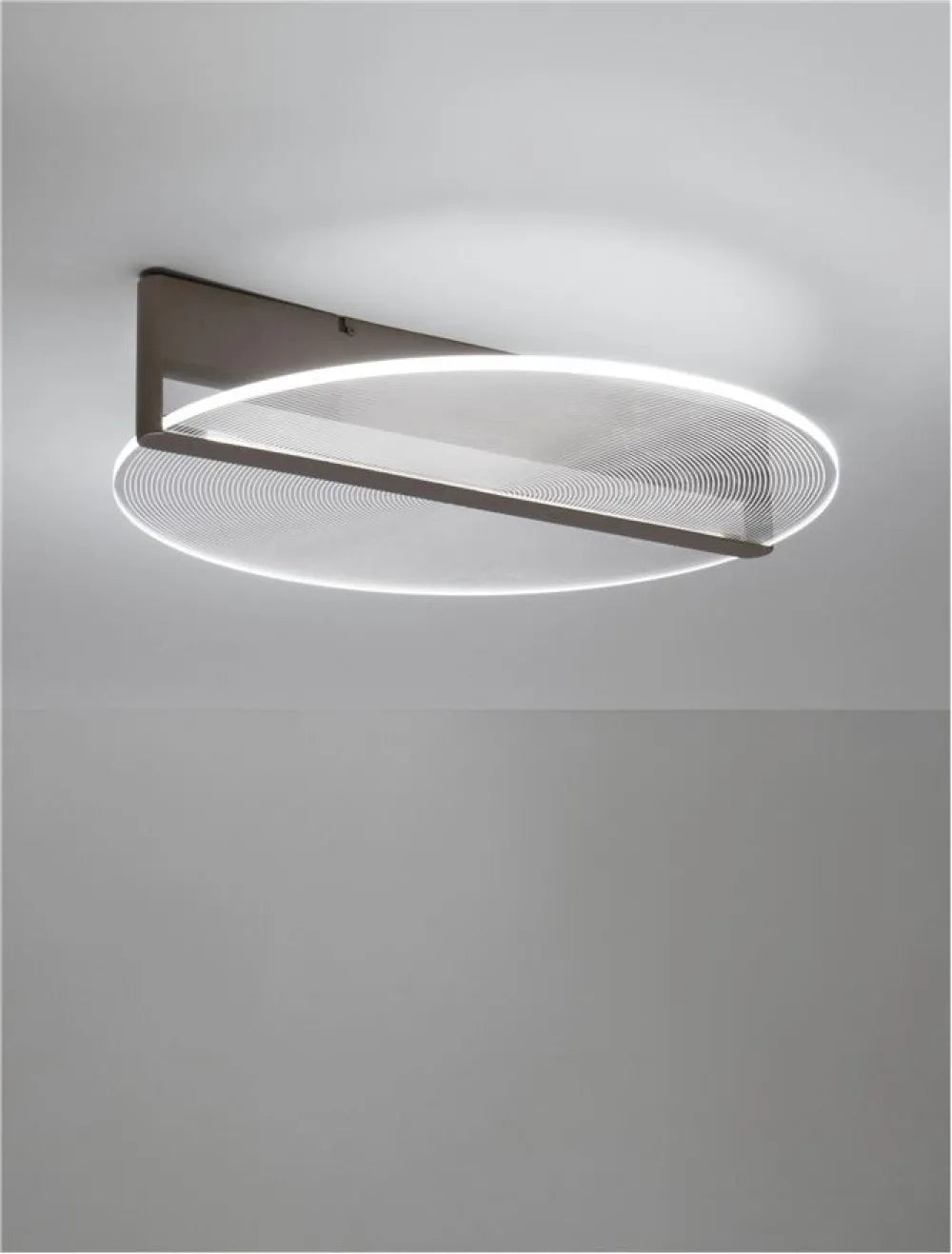 Plafoniera structura din Aluminiu Maro si abajur din Acrilic Transparent H12.3xL58.5cm IP20 37W 2028lm 3000k NOAH