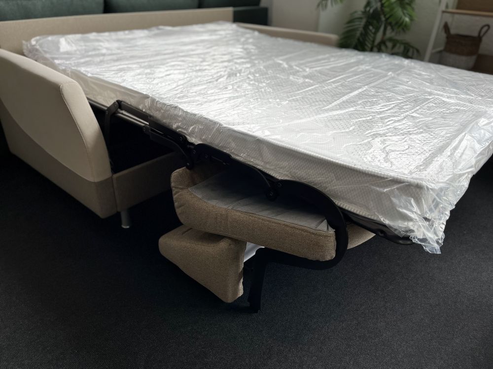 Canapea 3 locuri extensibila cu saltea de 140x190cm Maldive