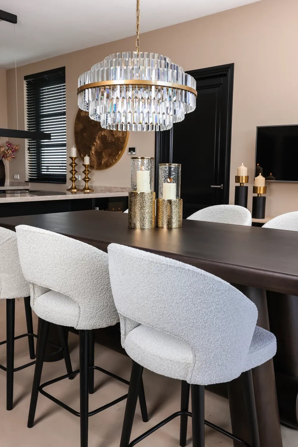 Masa insula Dreptunghiulara de 4-6 persoane din Lemn de acacia Maro L219xH91cm Menara Richmond interiors
