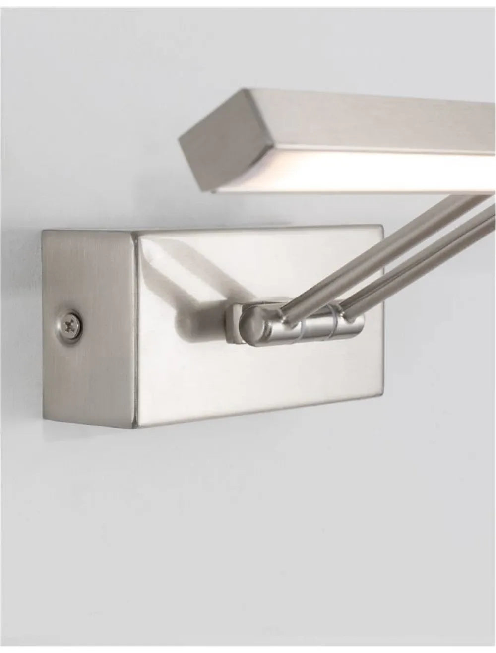 Aplica de perete structura din Metal Argintiu si abajur din Acrilic Alb H5.5xL37.6cm IP20 12W 801lm 3000k MARNELL